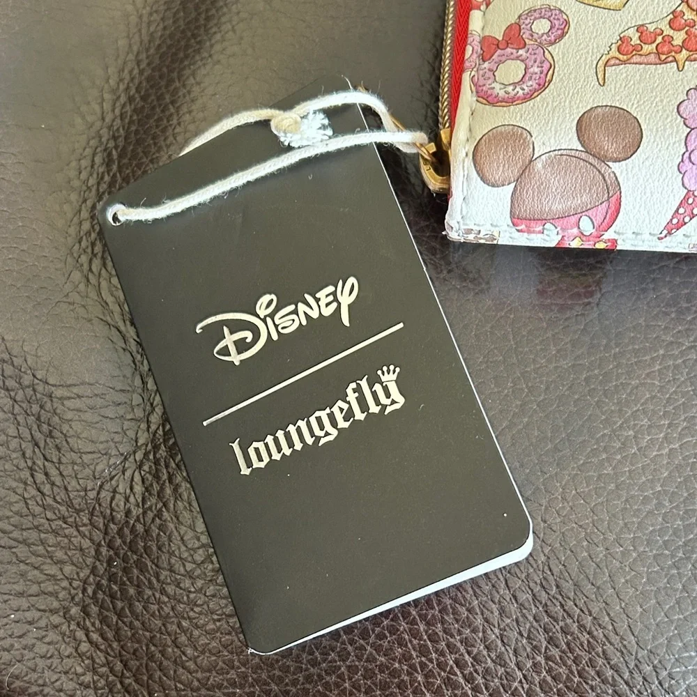 Disney Loungefly Snacks Print Wallet New With Tags Mickey Cupcake Pizza Donut